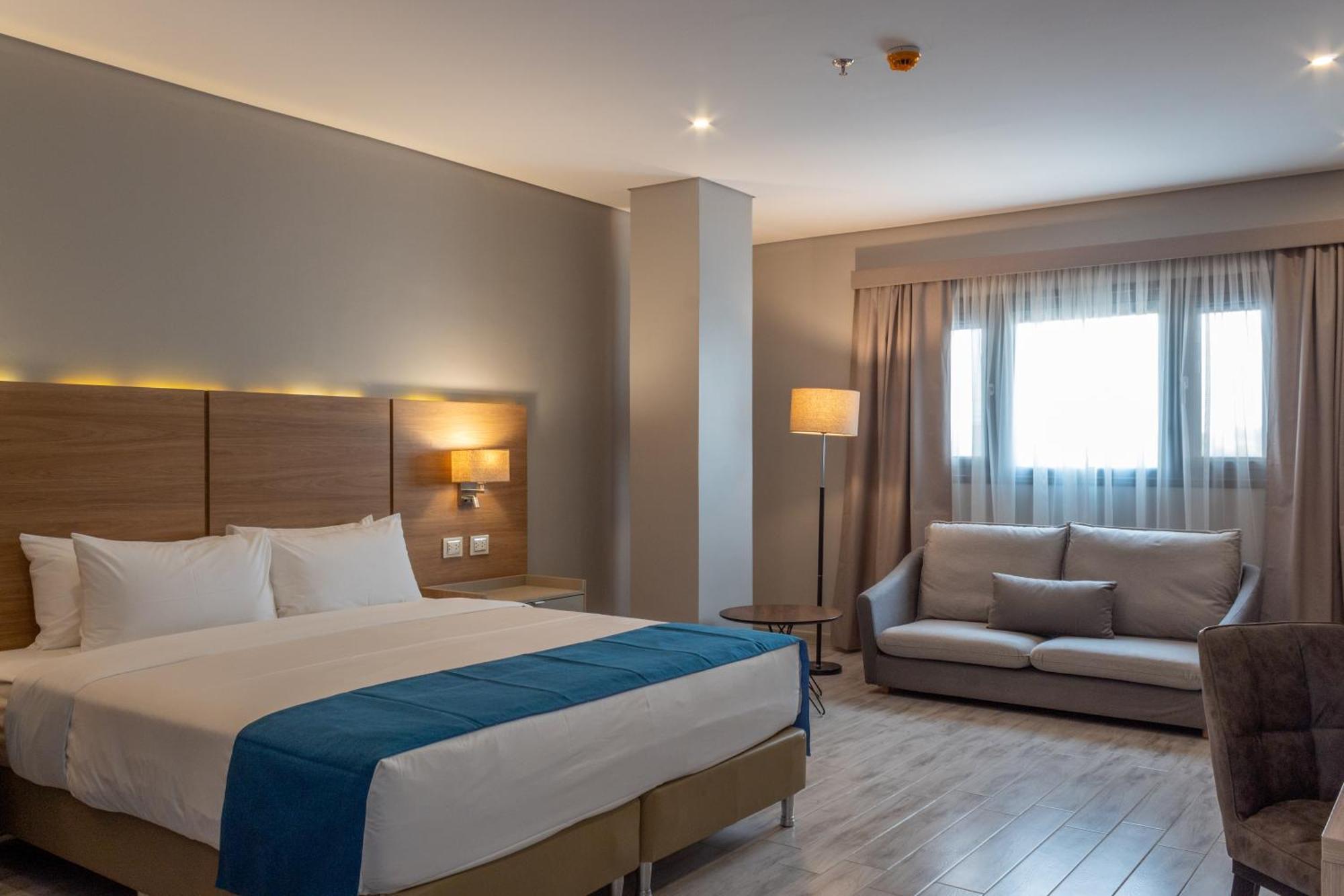 Tryp By Wyndham Asuncion Hotel Exterior foto